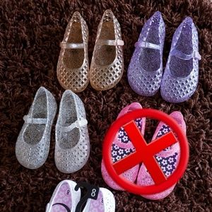 Lot of 4 jelly shoes